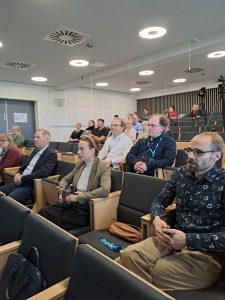 General view of the audience.